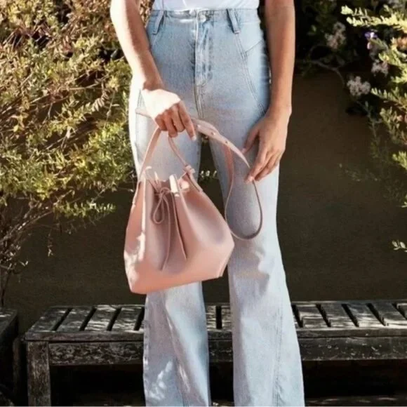 NWT Kayla + Ava | Women’s dusty rose crossbody bow tie bucket bag, vegan leather - Picture 10 of 11